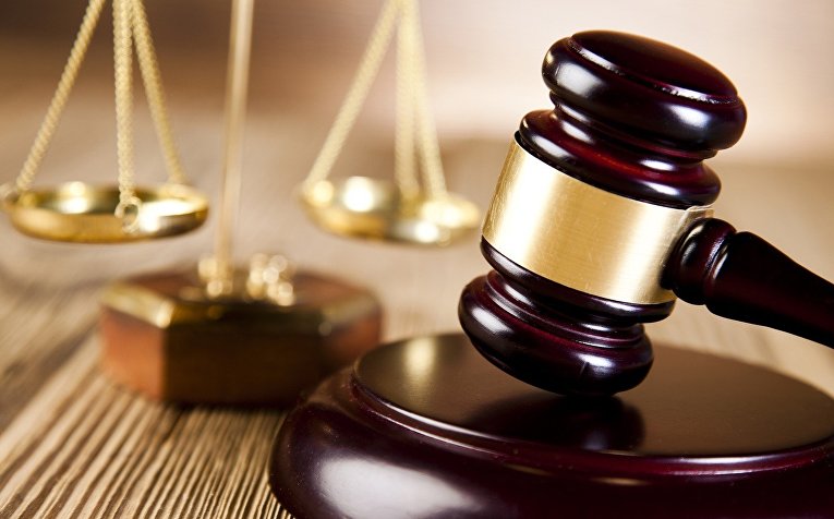 Экс-судья получил 8,5 лет колонии и штраф в 25 млн руб за взятку 