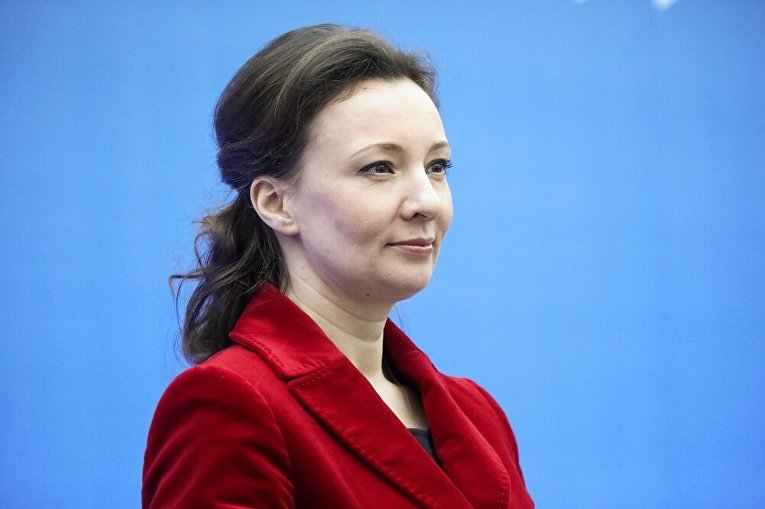 Кузнецова предлагает доверить "народному" экспертному совету отбор фильмов 
