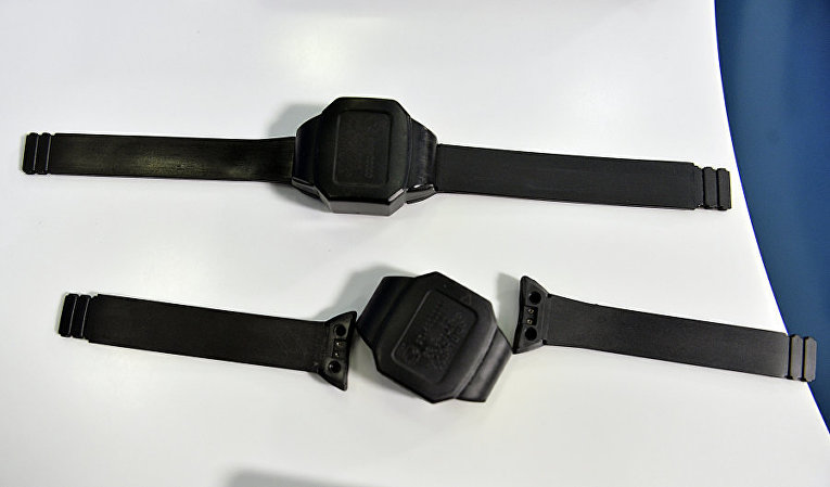 Казахстан расширяет применение электронных браслетов 