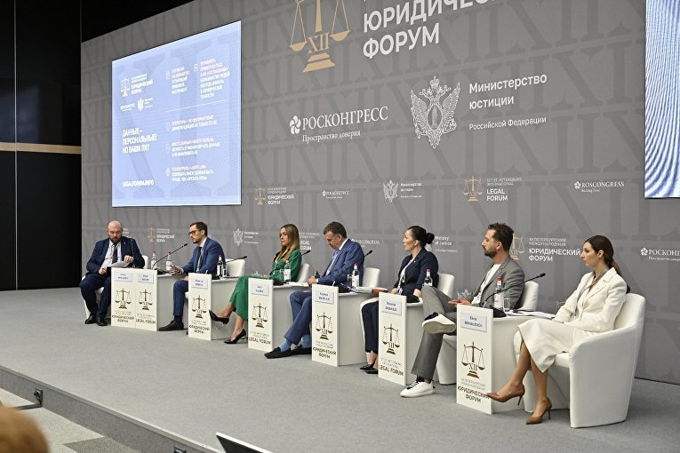 РКН предложил "в один клик" отказаться от назойливой рекламы и обработки данных 